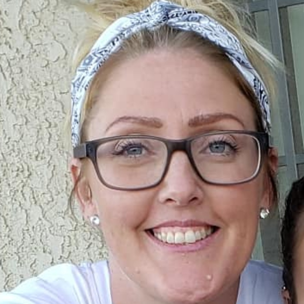 Meet your Posher, Nicole